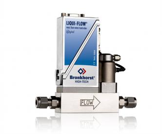 Лабораторный термомассовый расходомер-регулятор расхода жидкости на малые расходы LIQUI‑FLOW L13V02 с цифровой шиной DeviceNetTM